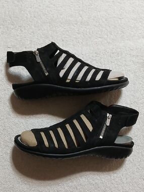 Naot Black Suede Gladiator Sandals Size 42